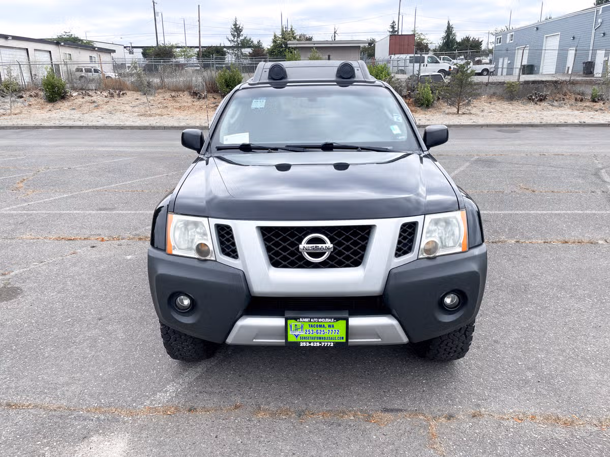 2011 Nissan Xterra Pro-4X Image 4