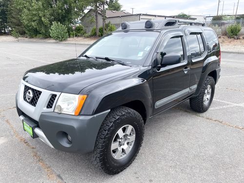 2011 Nissan Xterra Pro-4X Lower Image 3