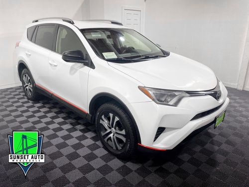 9644 - 2018 Toyota RAV4 LE
