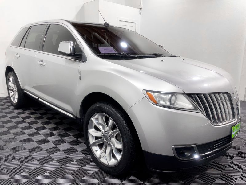 2013 Lincoln MKX Base photo 2