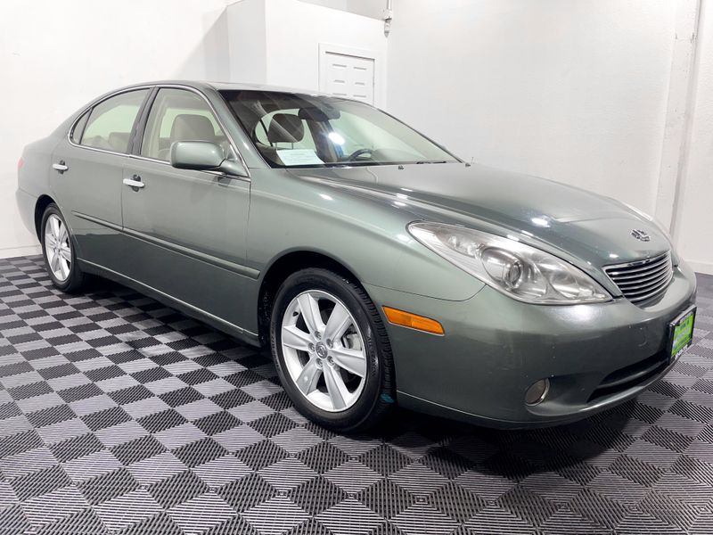 2005 Lexus ES 330 Base Upper Image 2