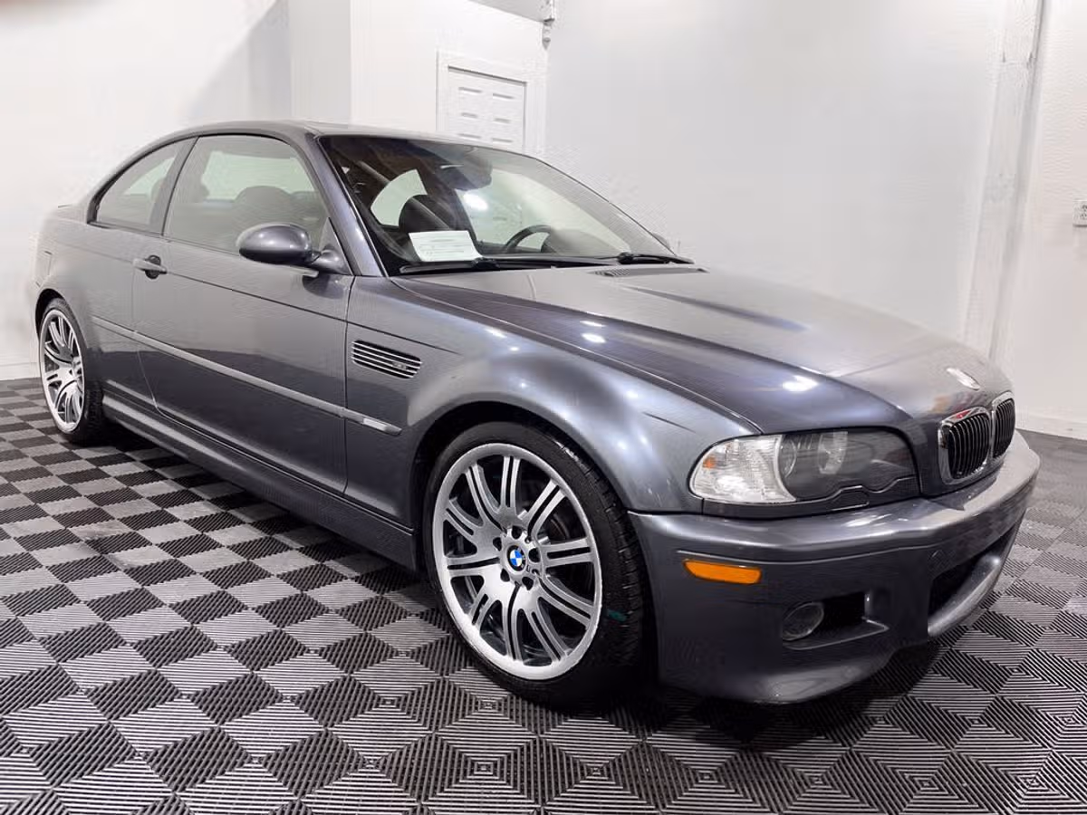 2003 BMW M3 Base Image 3