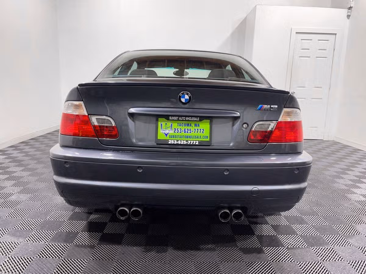 2003 BMW M3 Base Image 21