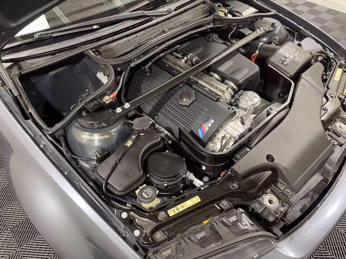 2003 BMW M3 Base Image 14