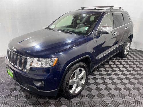 2013 Jeep Grand Cherokee Limited Lower Image 3