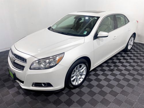 2013 Chevrolet Malibu Eco Lower Image 3