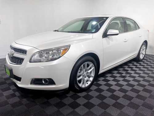 9667 - 2013 Chevrolet Malibu Eco