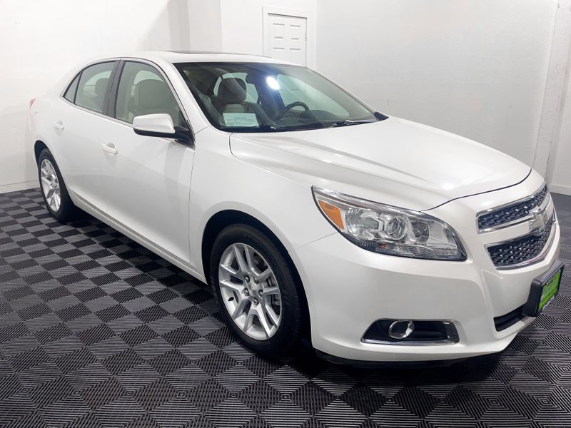 2013 Chevrolet Malibu 2LT Eco photo 2