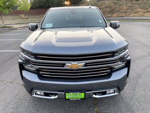 2019 Chevrolet Silverado 1500 High Country Crew Cab Lower Image 2