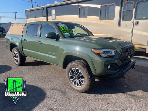 9684 - 2022 Toyota Tacoma TRD Sport Double Cab