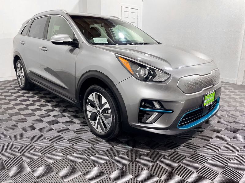 2022 Kia Niro EV EX Upper Image 2
