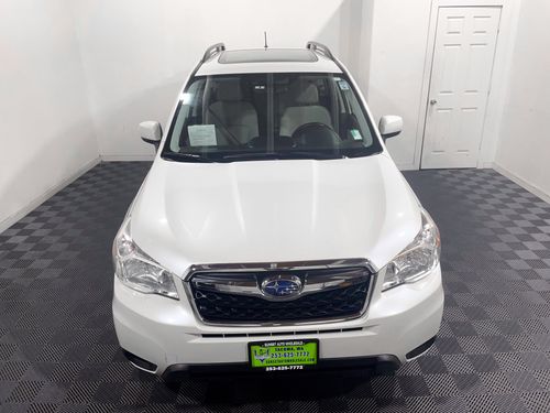 2014 Subaru Forester 2.5i Premium Crossover Lower Image 1