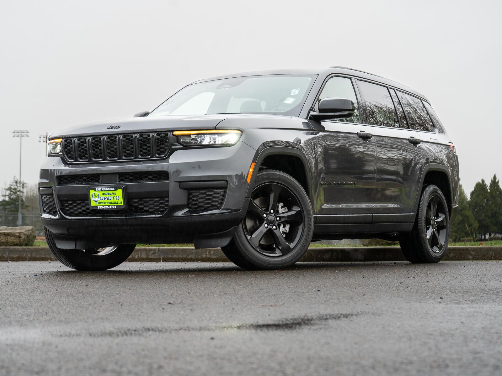 2023 Jeep Grand Cherokee L Altitude's photo