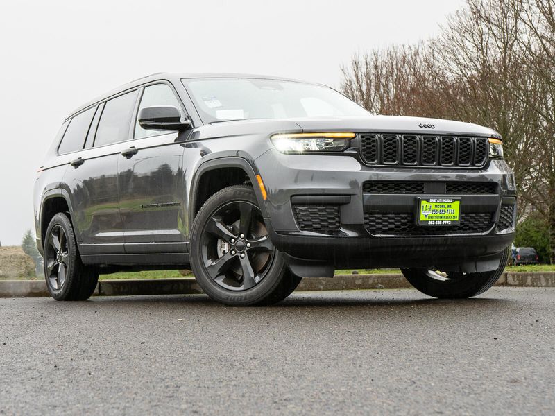 2023 Jeep Grand Cherokee L Altitude Upper Image 2