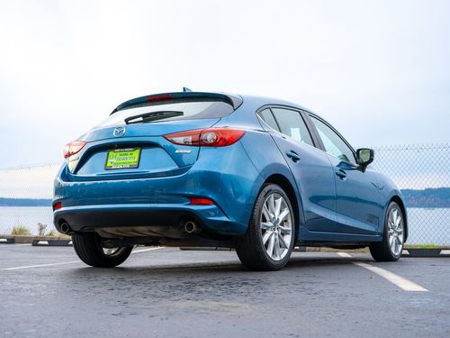 2017 Mazda 3 Grand Touring Lower Image 1