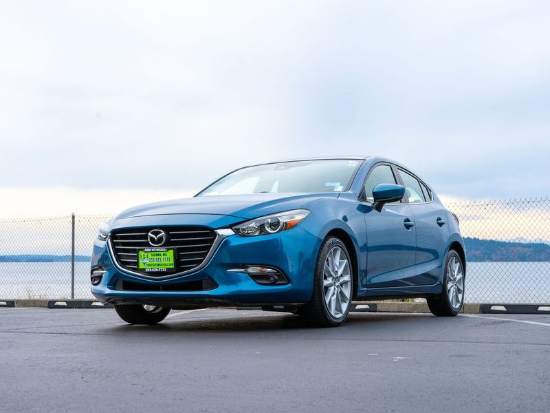 2017 Mazda 3 Grand Touring Upper Image 1