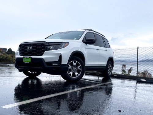 2022 Honda Passport TrailSport Lower Image 1