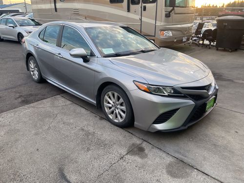 2019 Toyota Camry L Lower Image 1