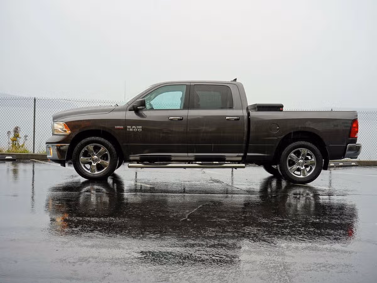 2018 Ram 1500 Big Horn Crew Cab Image 12