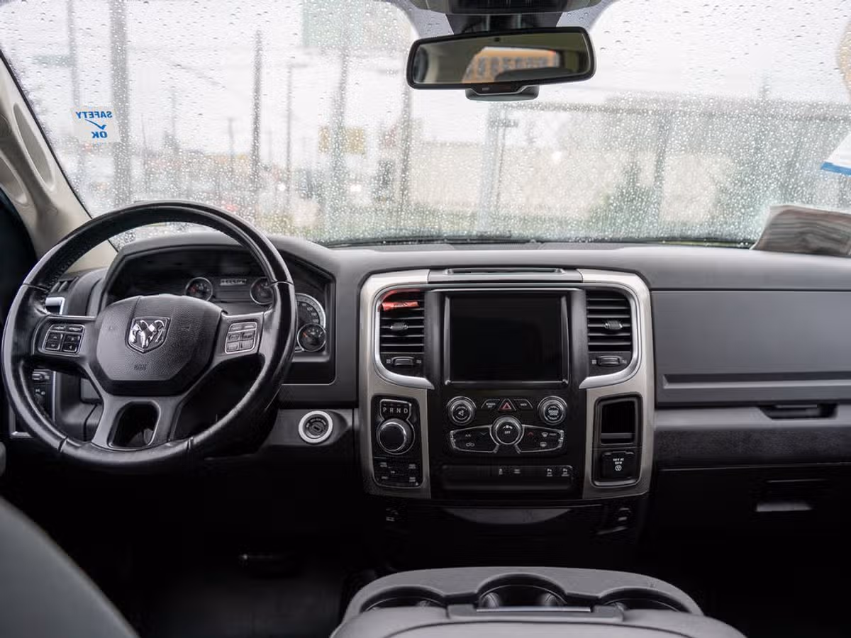2018 Ram 1500 Big Horn Crew Cab Image 19