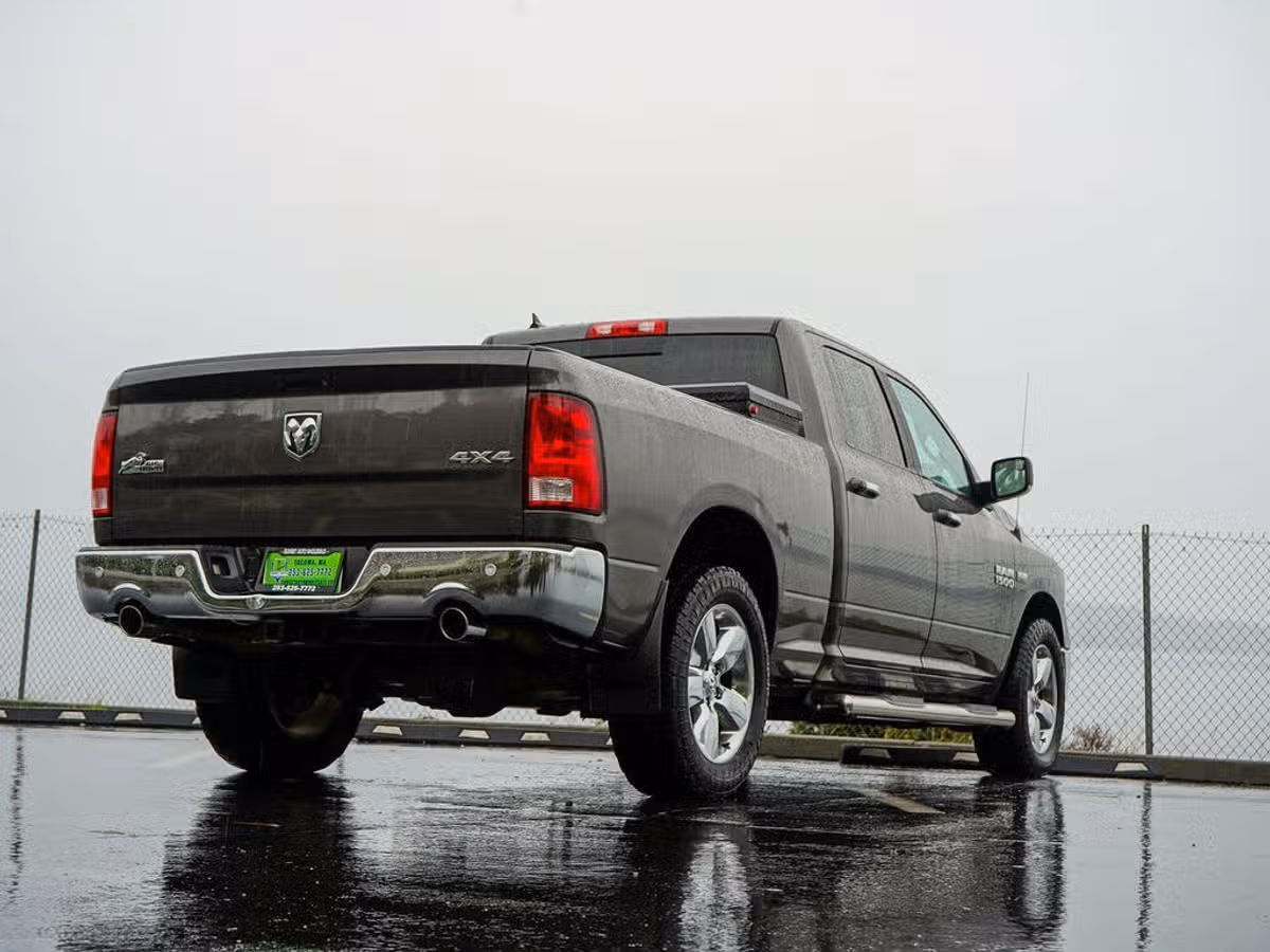 2018 Ram 1500 Big Horn Crew Cab Image 17