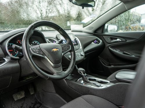 2023 Chevrolet Malibu LT Lower Image 1