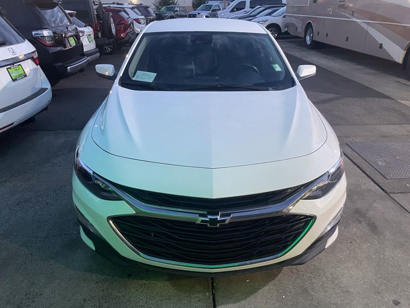 2023 Chevrolet Malibu LT Upper Image 2