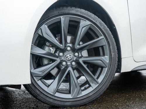 2024 Toyota Corolla Hybrid SE Lower Image 3