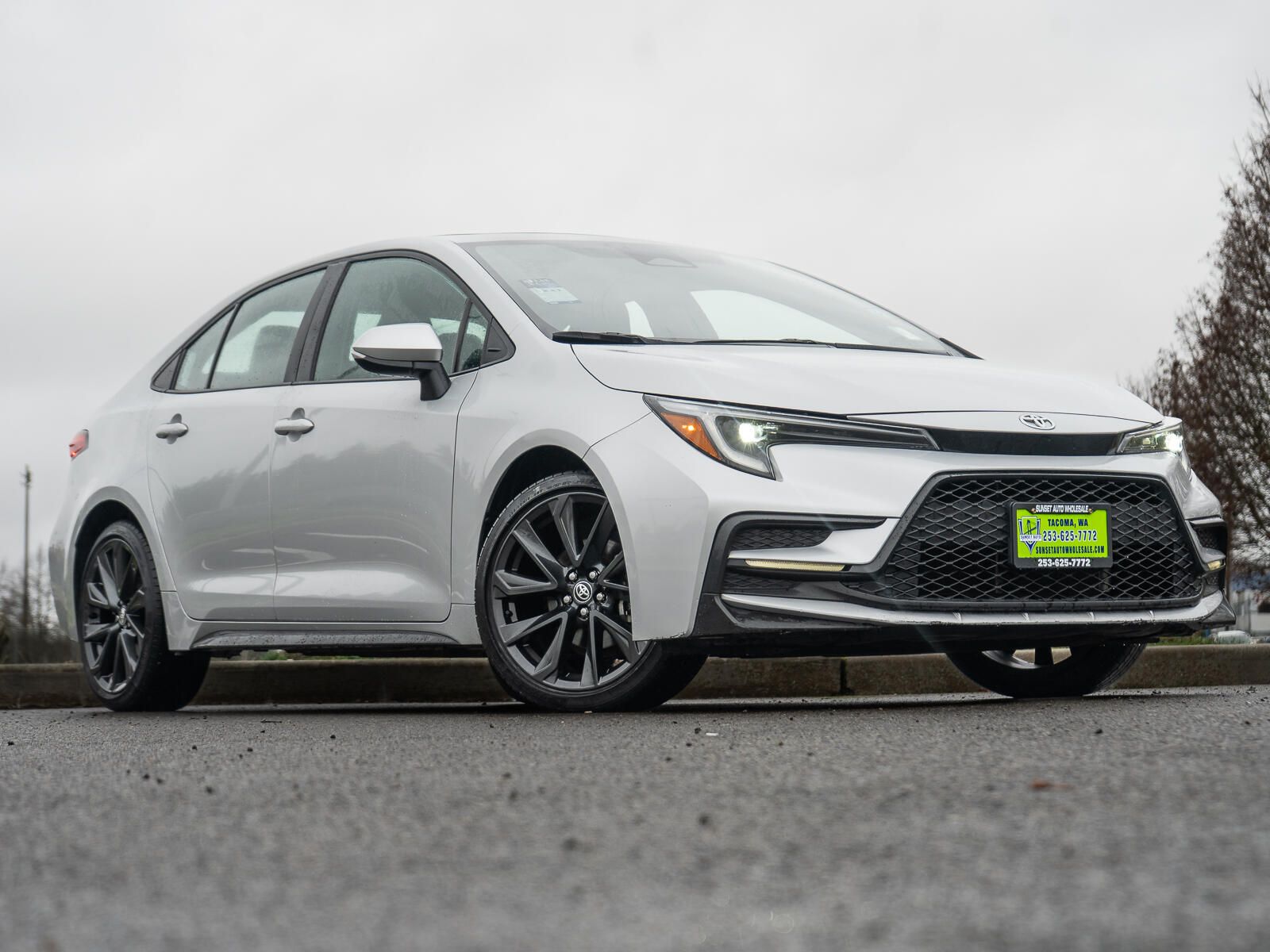 2023 Toyota Corolla XSE's photo