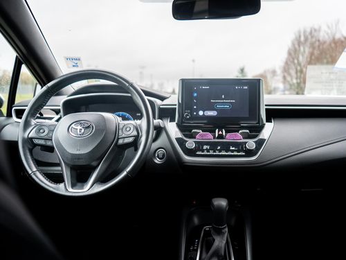 2023 Toyota Corolla XSE Lower Image 1