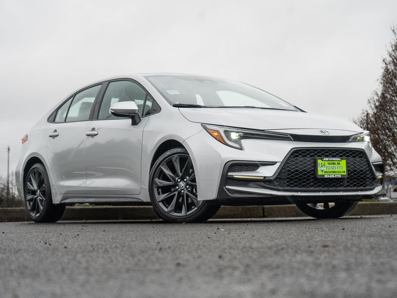 2023 Toyota Corolla XSE Upper Image 1