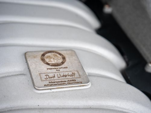 2010 Mercedes-Benz M-Class ML 63 AMG Lower Image 2