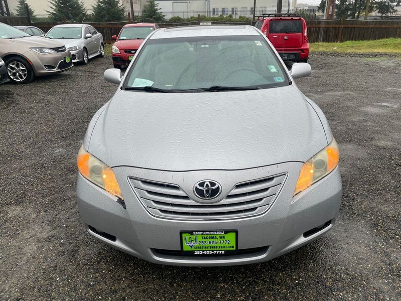 2008 Toyota Camry XLE V6 photo 2
