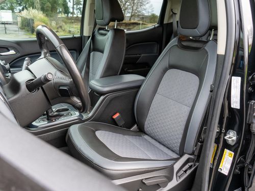 2020 Chevrolet Colorado Z71 Crew Cab Lower Image 2