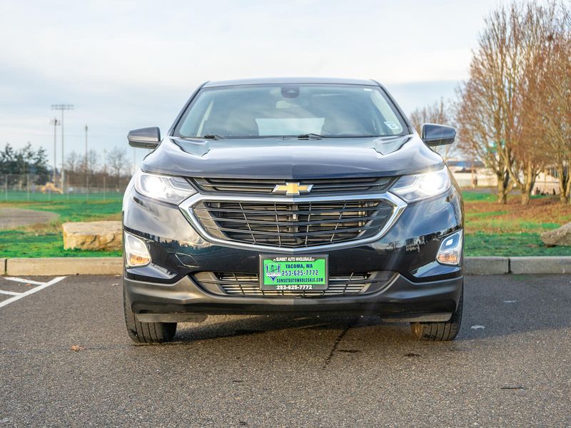 2021 Chevrolet Equinox LT Upper Image 2