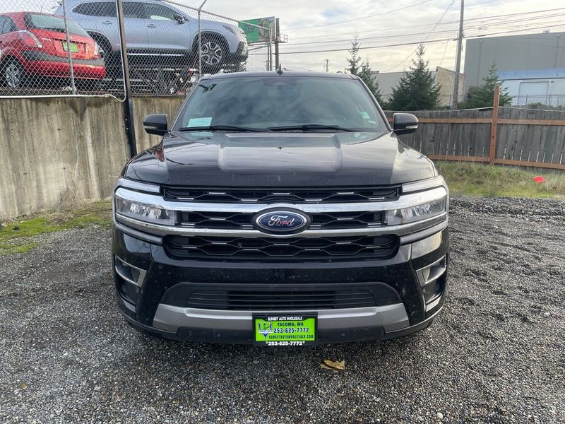 2024 Ford Expedition Limited Upper Image 2