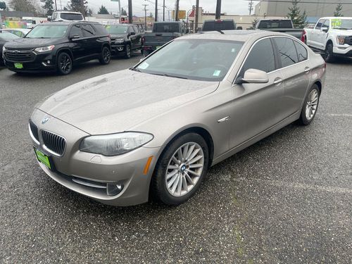 2013 BMW 5 Series 535i xDrive Lower Image 1