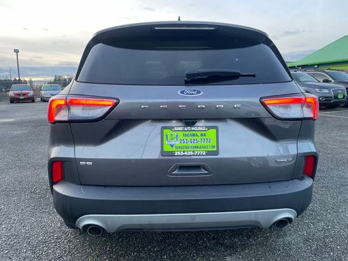 2022 Ford Escape Hybrid SE Lower Image 3