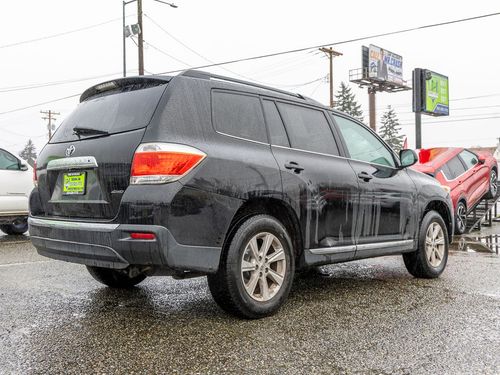 2012 Toyota Highlander SE Lower Image 3