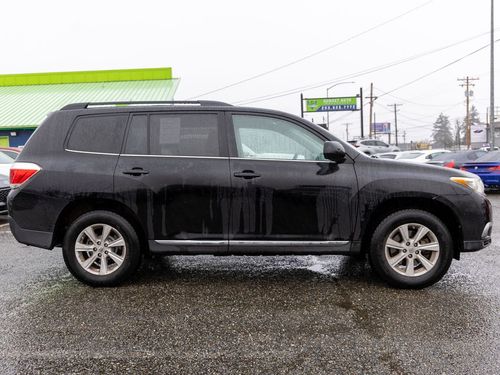 2012 Toyota Highlander SE Lower Image 2