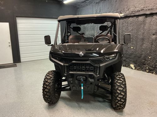 2025 CFMOTO UFORCE U10 Pro Lower Image 2