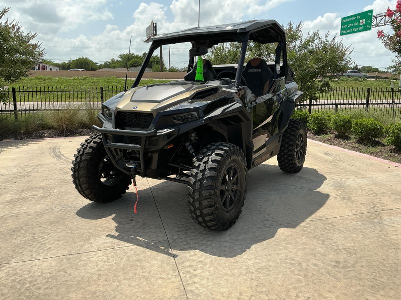 2023 Polaris GENERAL XP 1000 Ultimate Upper Image 1