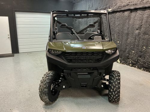 2025 Polaris GENERAL 4 1000 Sport Lower Image 2