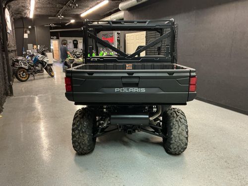 2025 Polaris GENERAL 4 1000 Sport Lower Image 1
