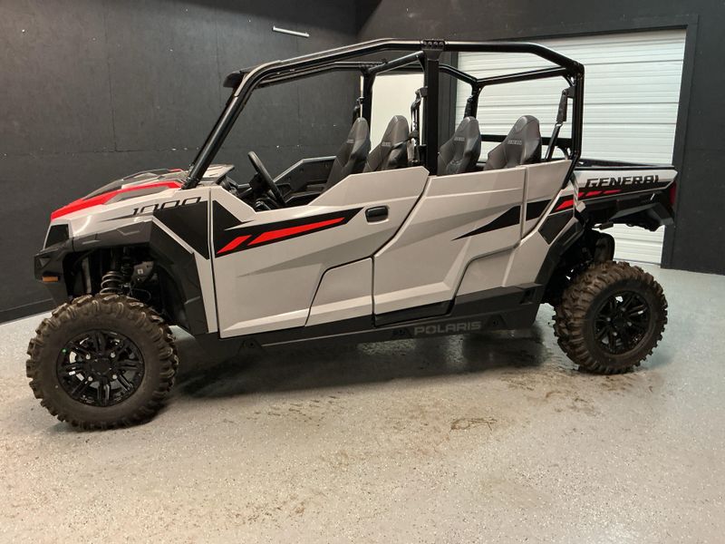 2023 Polaris GENERAL XP 1000 Premium Upper Image 2