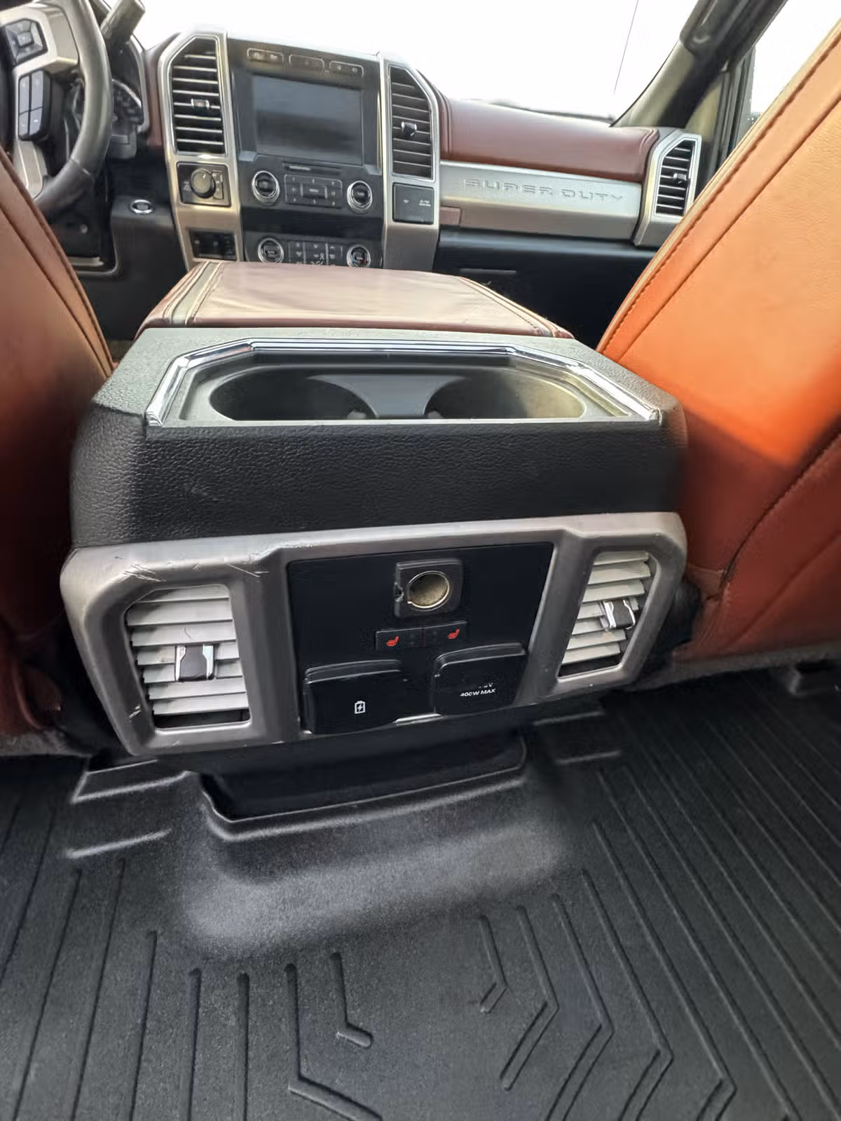 2019 Ford F-350 Super Duty Platinum Image 22