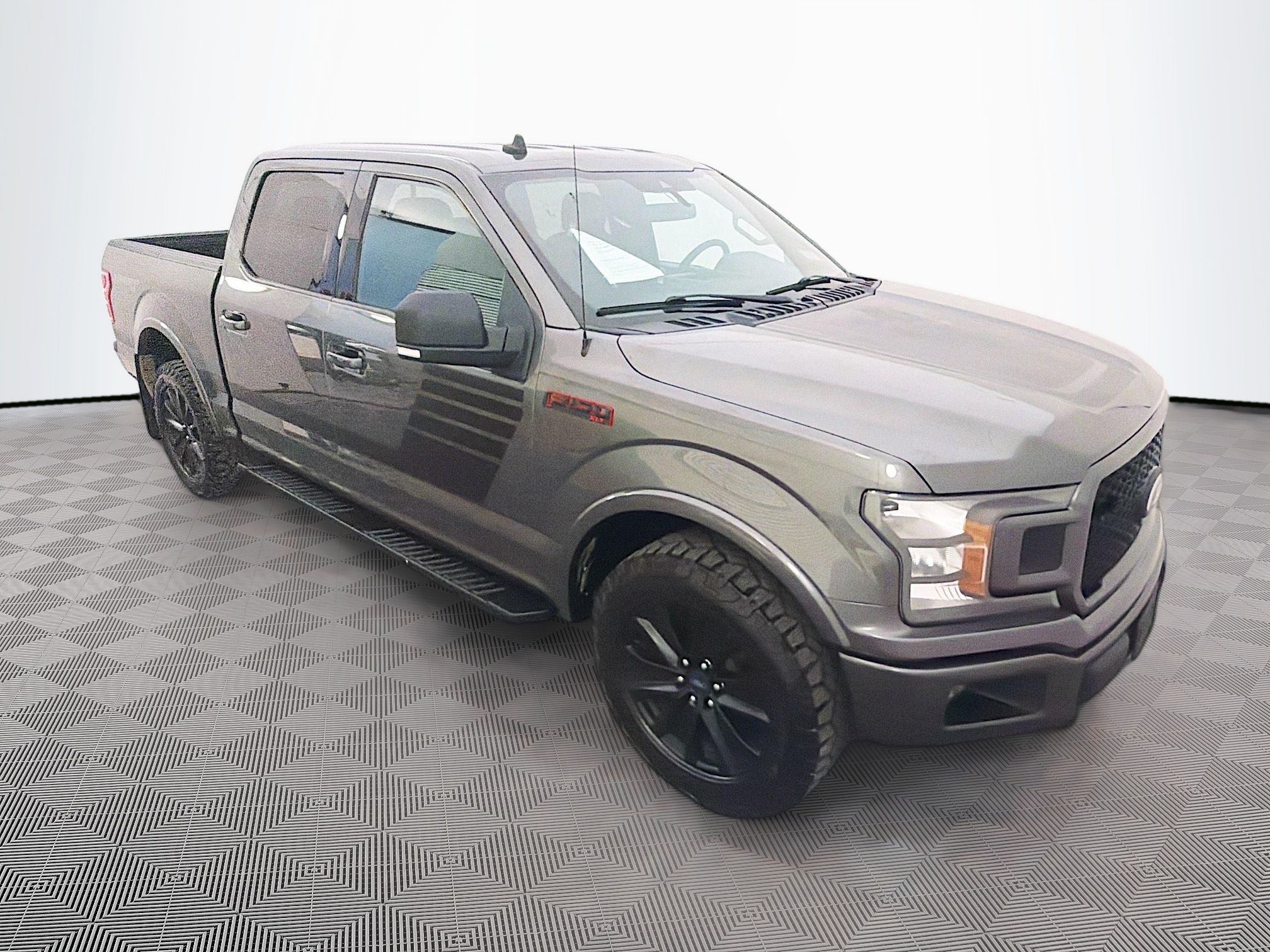 Gray (Magnetic) 2019 Ford F-150 XLT SuperCrew 4WD Pickup Truck Four-Wheel Drive Automatic