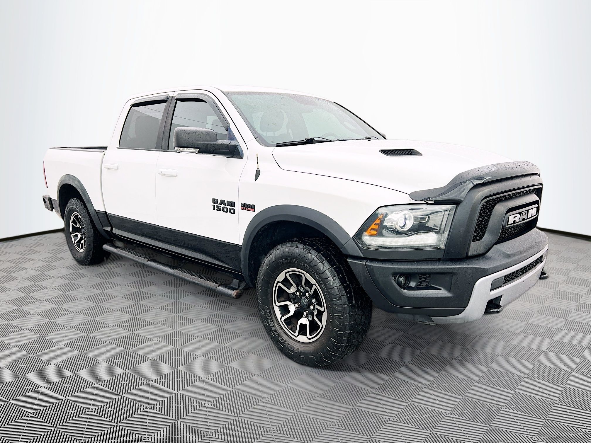 2016 RAM 1500 Rebel 4x4 Crew Cab 5'7's photo