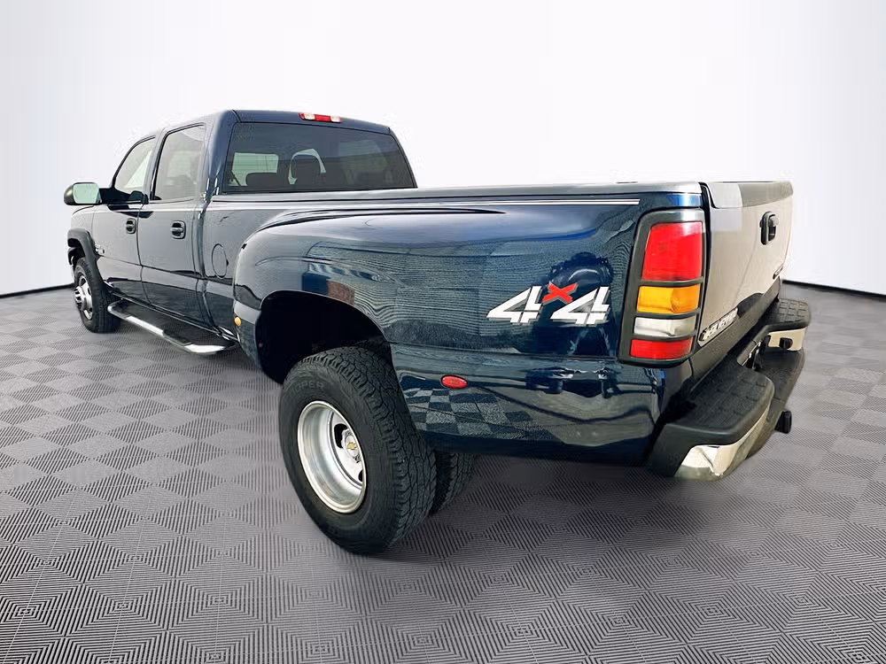 2005 Chevrolet Silverado 3500 LT Duramax 4x4 Image 5