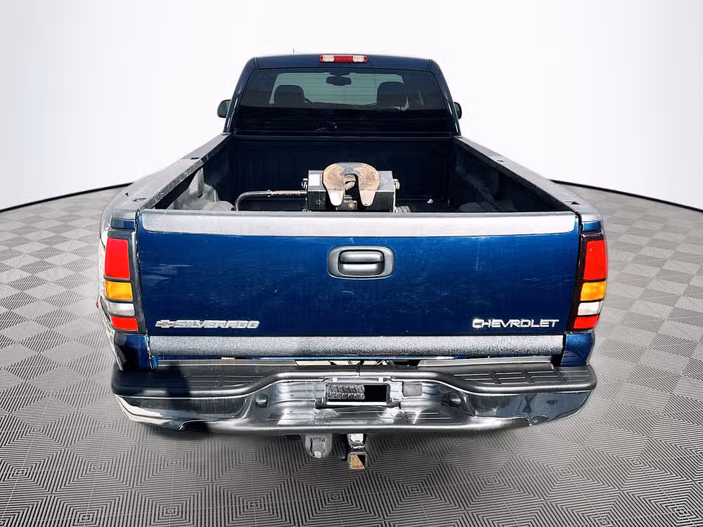 2005 Chevrolet Silverado 3500 LT Duramax 4x4 Image 6